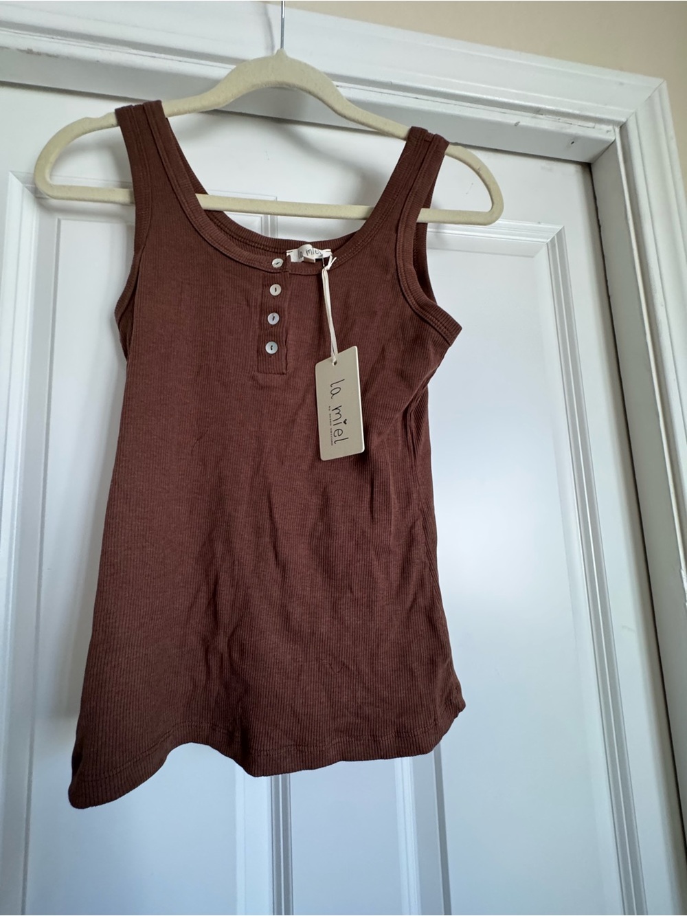 New La Miel Size Small Solid Brown Ribbed Henley Tank Top